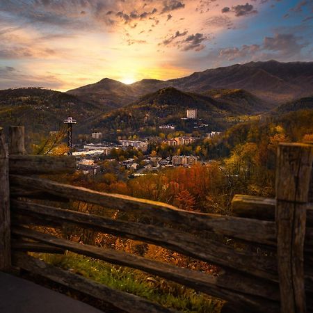 Villa Always Kiss Me Goodnight Pigeon Forge Exterior foto